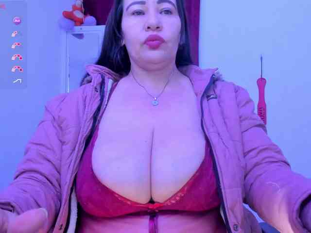 esmeraldamilf webcam