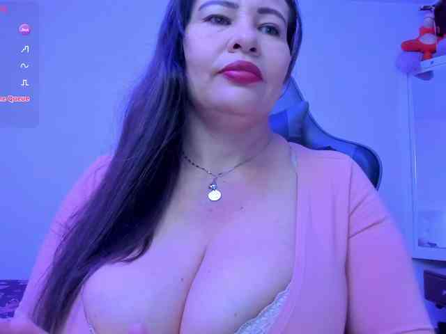 esmeraldamilf webcam