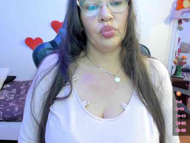 esmeraldamilf webcam