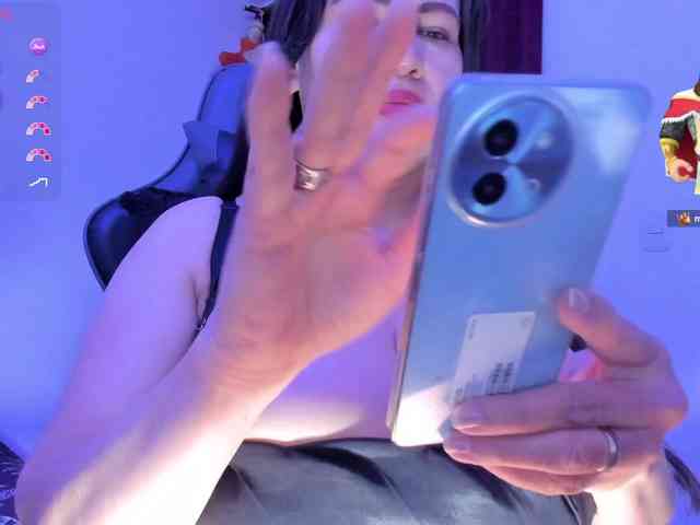 esmeraldamilf webcam