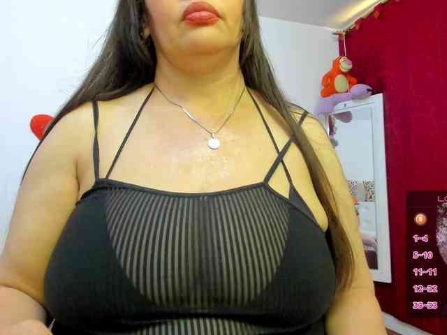 esmeraldamilf webcam