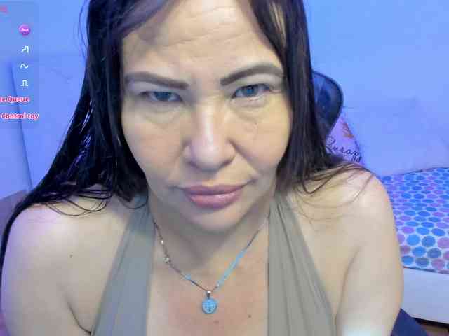 esmeraldamilf webcam