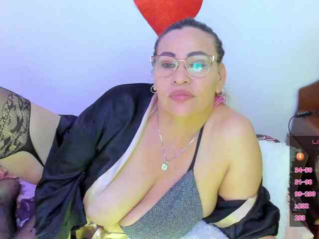 esmeraldamilf webcam