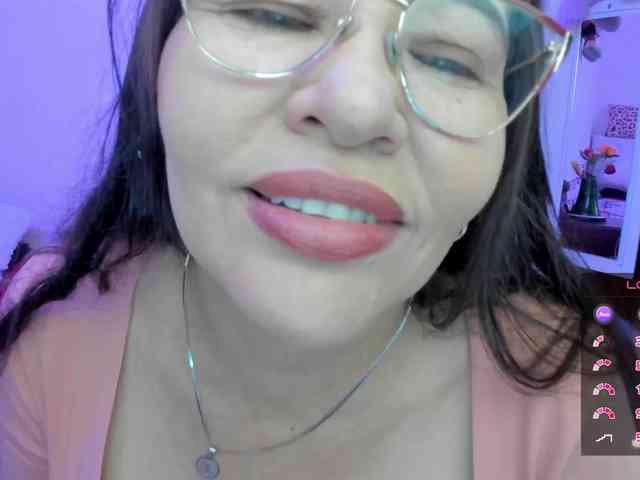 esmeraldamilf webcam