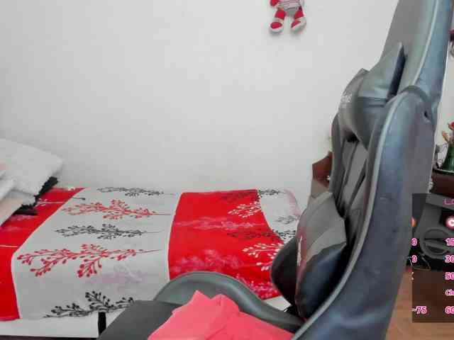 esmeraldamilf webcam