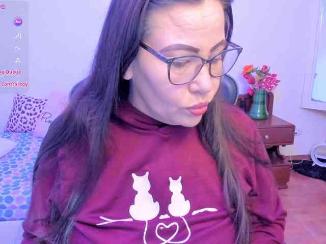 esmeraldamilf webcam