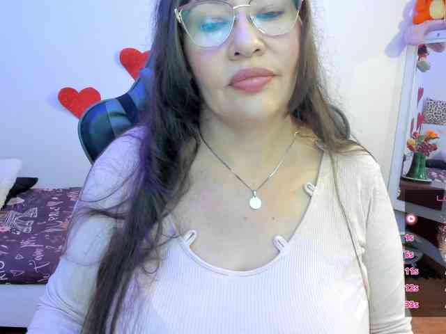 esmeraldamilf webcam