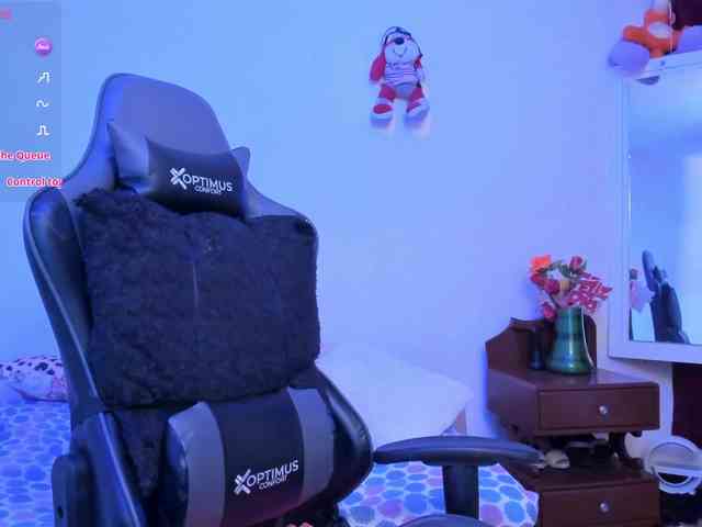 esmeraldamilf webcam