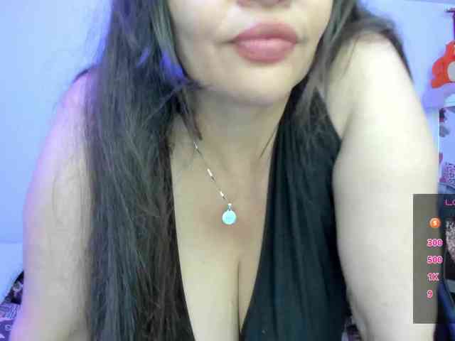 esmeraldamilf webcam