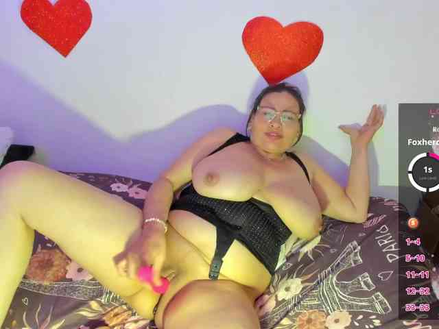 esmeraldamilf webcam