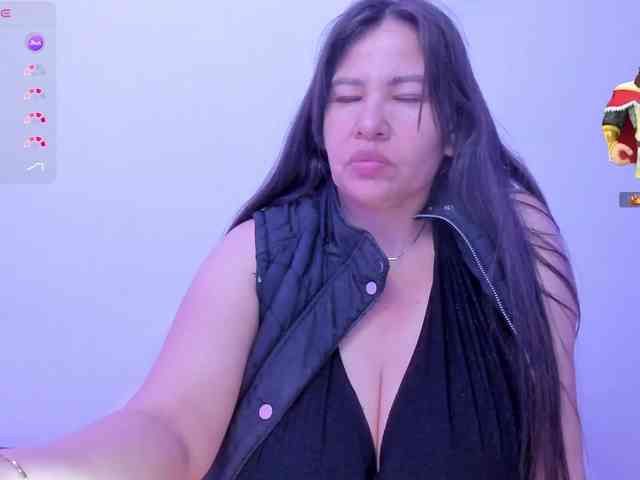 esmeraldamilf webcam
