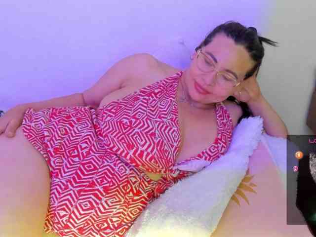 esmeraldamilf webcam