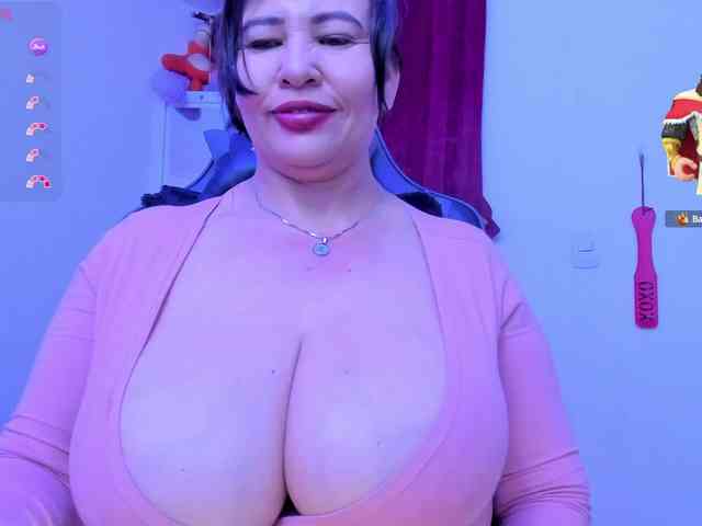 esmeraldamilf webcam