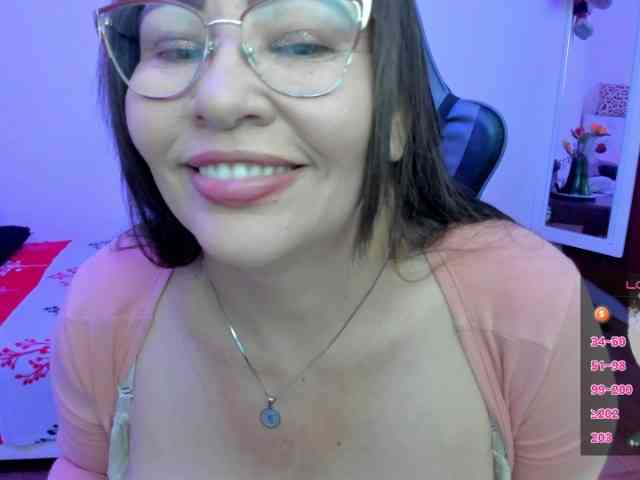 esmeraldamilf webcam