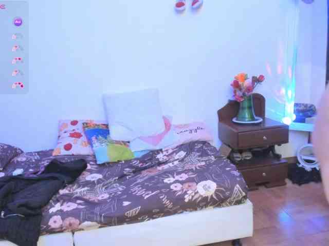 esmeraldamilf webcam