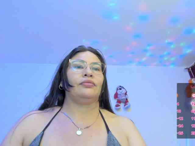 esmeraldamilf webcam