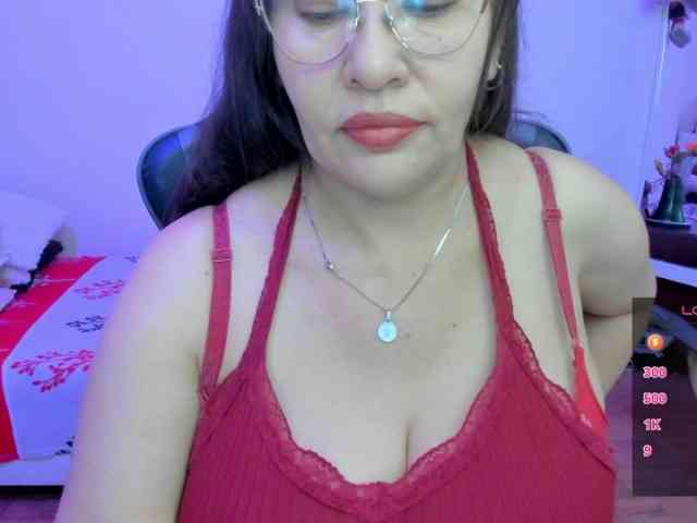 esmeraldamilf webcam