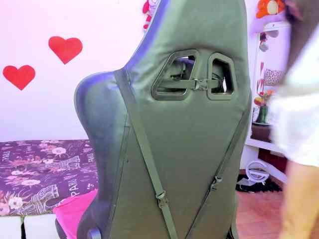 esmeraldamilf webcam