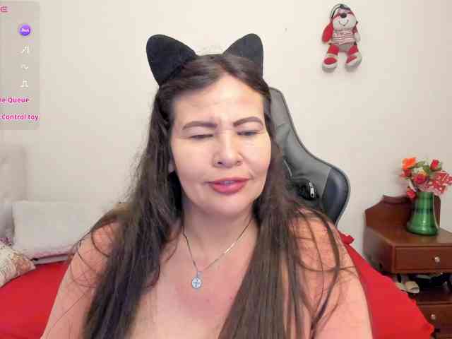 esmeraldamilf webcam