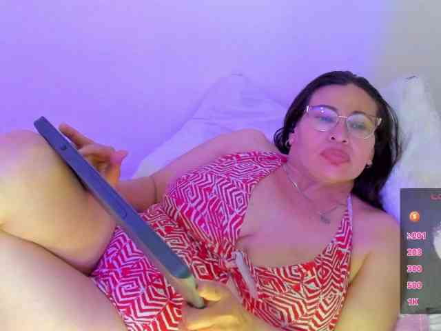 esmeraldamilf webcam