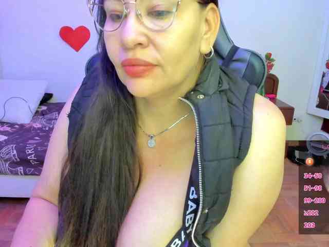 esmeraldamilf webcam