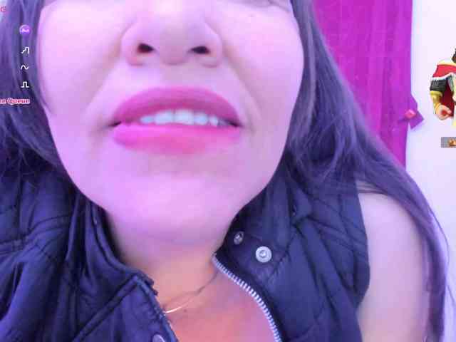 esmeraldamilf webcam