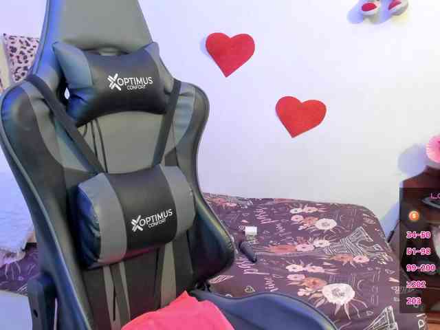 esmeraldamilf webcam