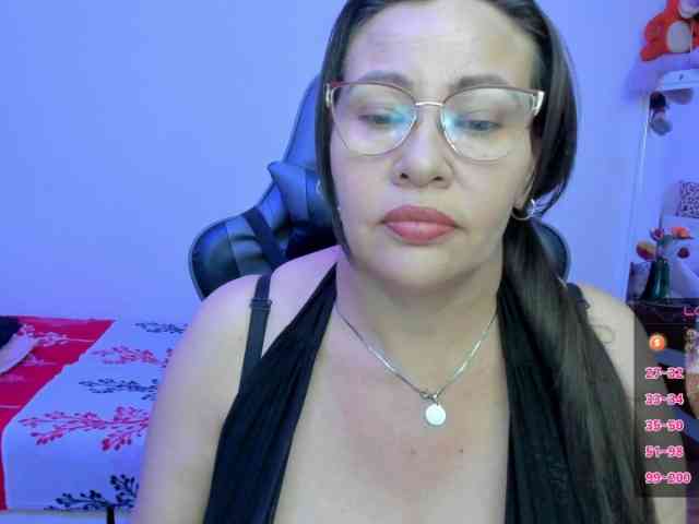 esmeraldamilf webcam