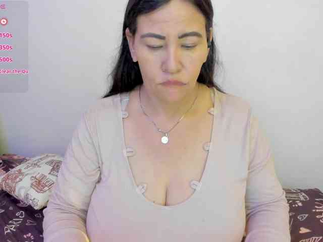 esmeraldamilf webcam