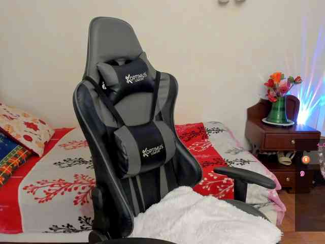 esmeraldamilf esmeraldamilf