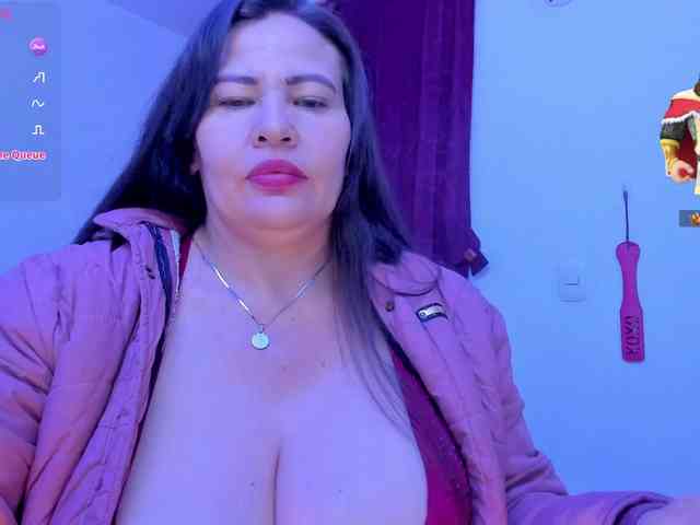 esmeraldamilf webcam