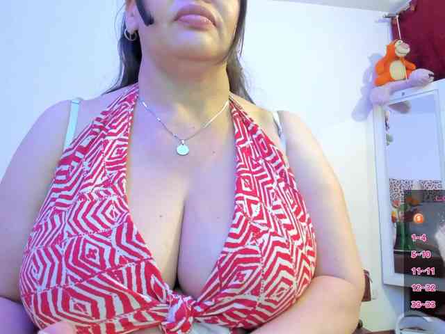 esmeraldamilf webcam