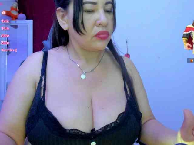 esmeraldamilf webcam