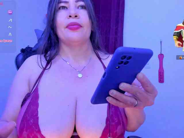 esmeraldamilf webcam