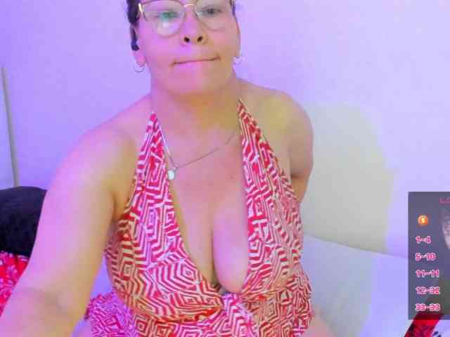 esmeraldamilf webcam