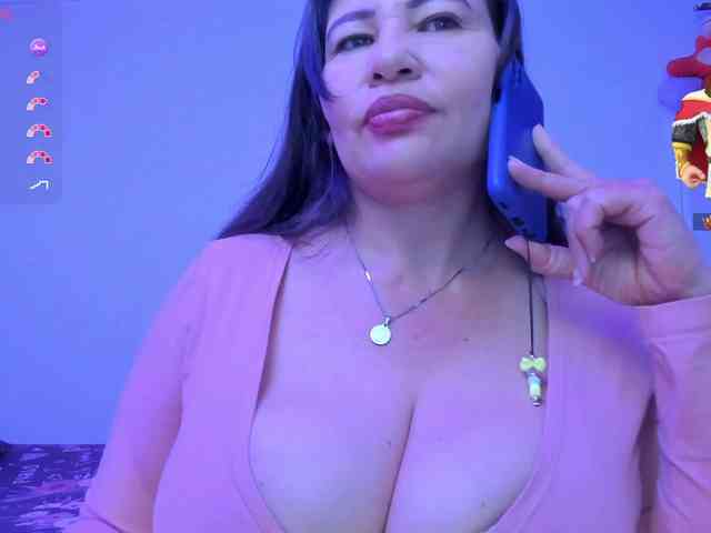 esmeraldamilf webcam
