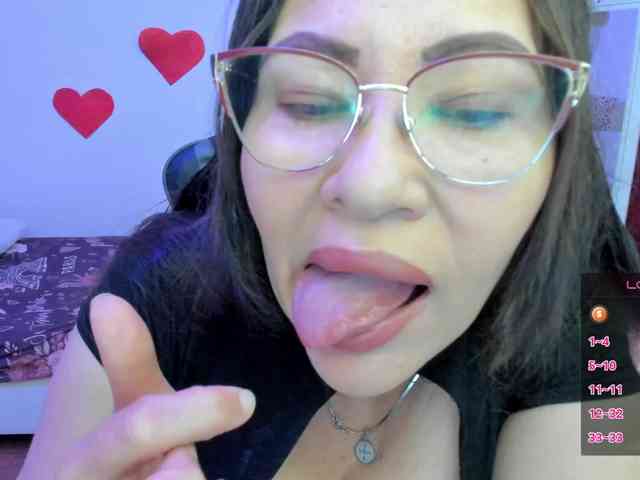 esmeraldamilf webcam