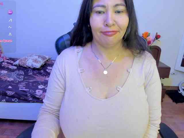 esmeraldamilf webcam