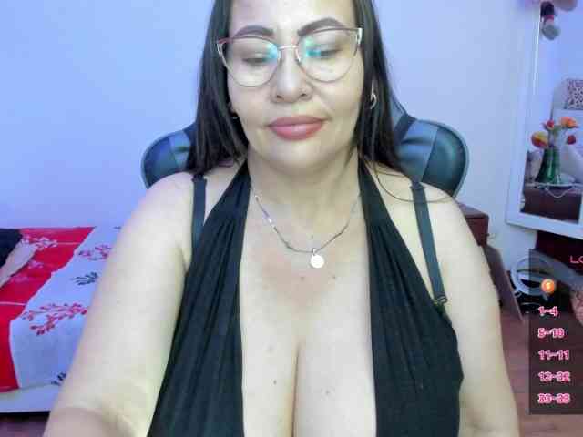 esmeraldamilf webcam