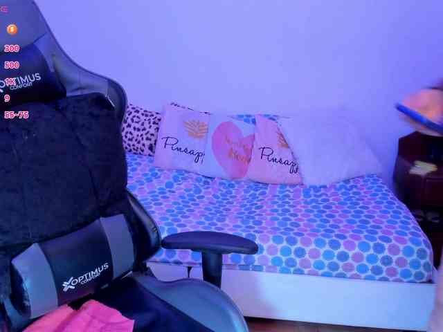 esmeraldamilf webcam