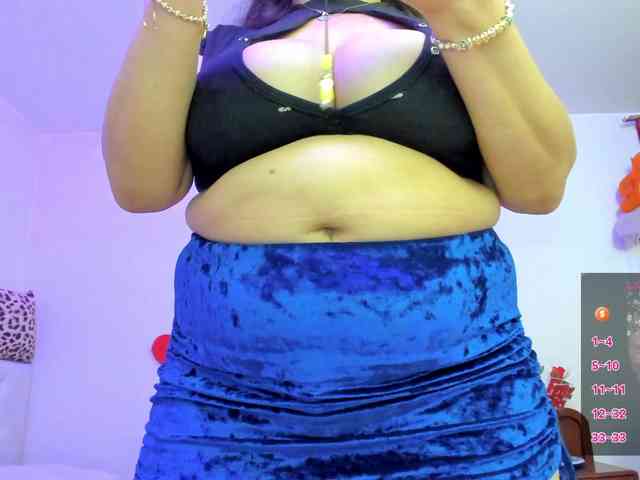 esmeraldamilf webcam