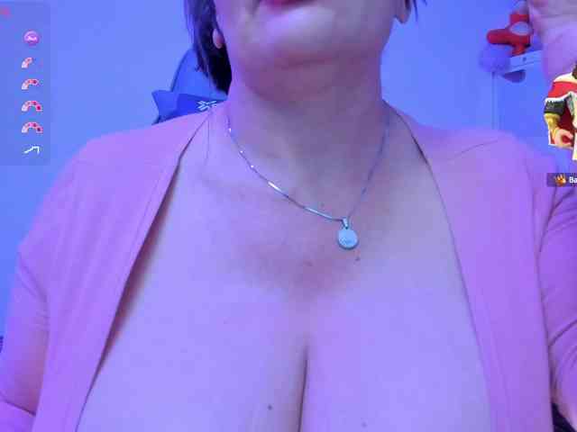 esmeraldamilf webcam