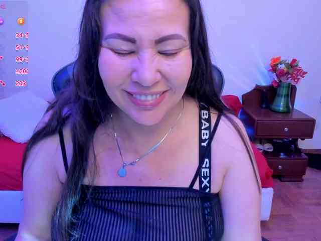 esmeraldamilf webcam