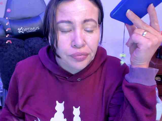 esmeraldamilf webcam