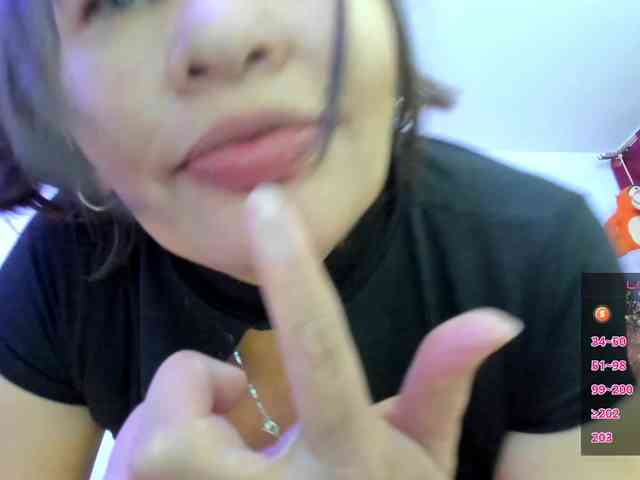 esmeraldamilf webcam