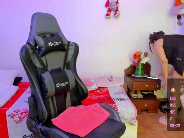 esmeraldamilf webcam