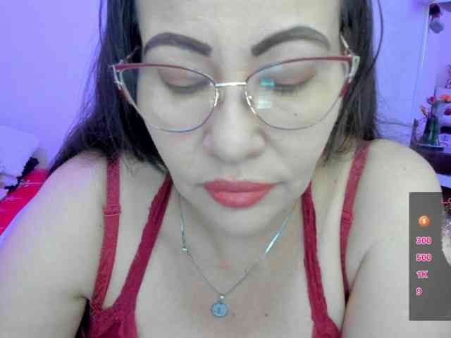 esmeraldamilf webcam