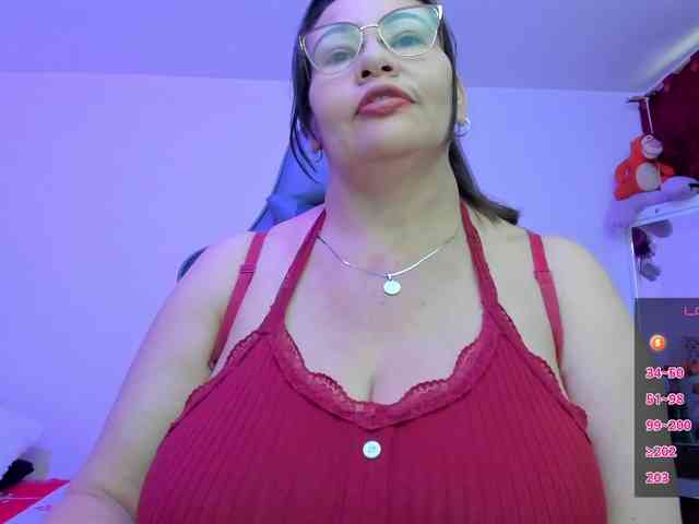 esmeraldamilf webcam