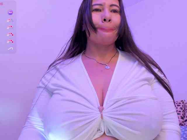 esmeraldamilf webcam