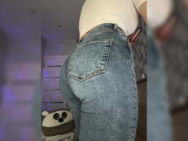 daddySgirl9's BongaCams show and profile